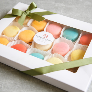 French Macarons Box 15 pc